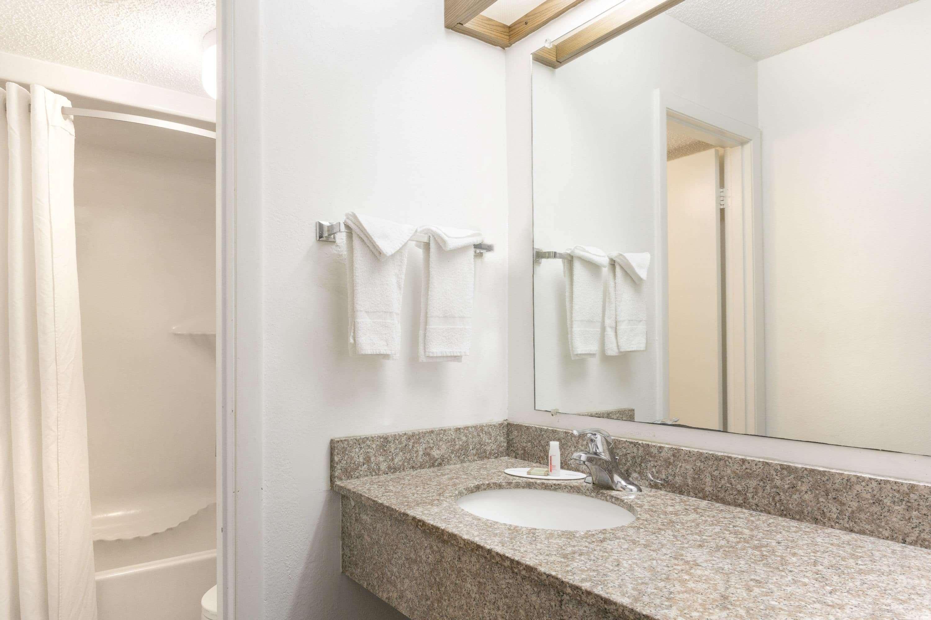 Super 8 By Wyndham Riviera Beach West Palm Beach Ngoại thất bức ảnh