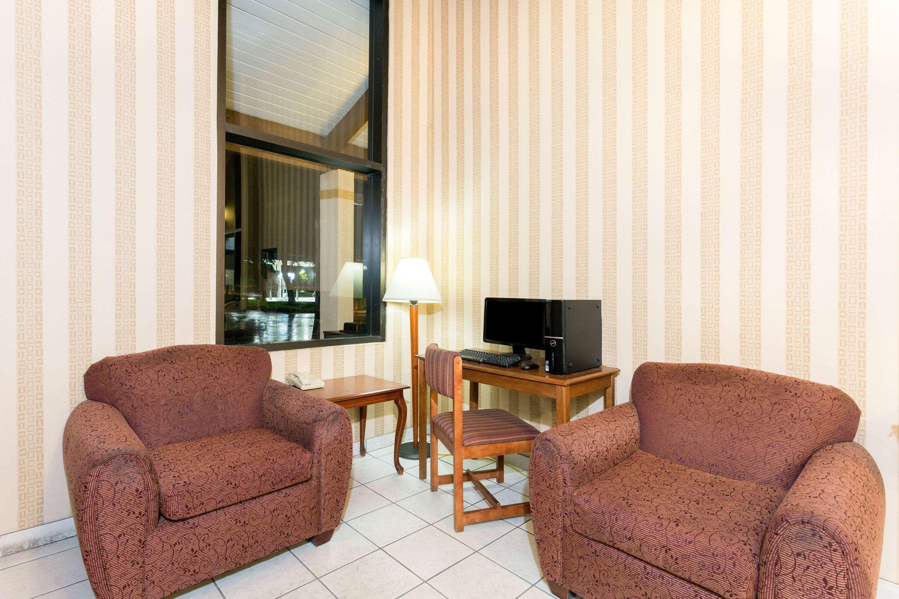 Super 8 By Wyndham Riviera Beach West Palm Beach Ngoại thất bức ảnh