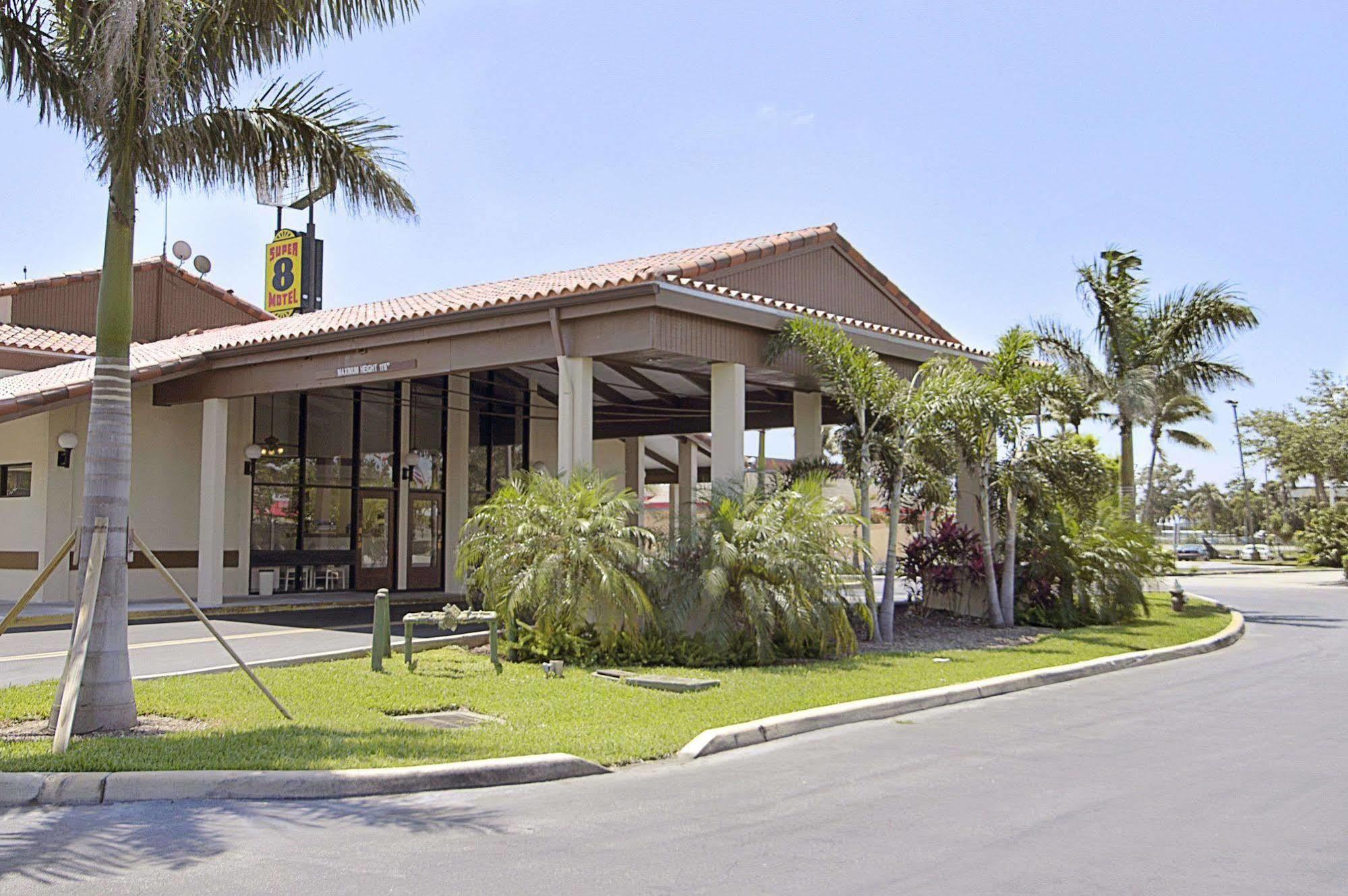 Super 8 By Wyndham Riviera Beach West Palm Beach Ngoại thất bức ảnh