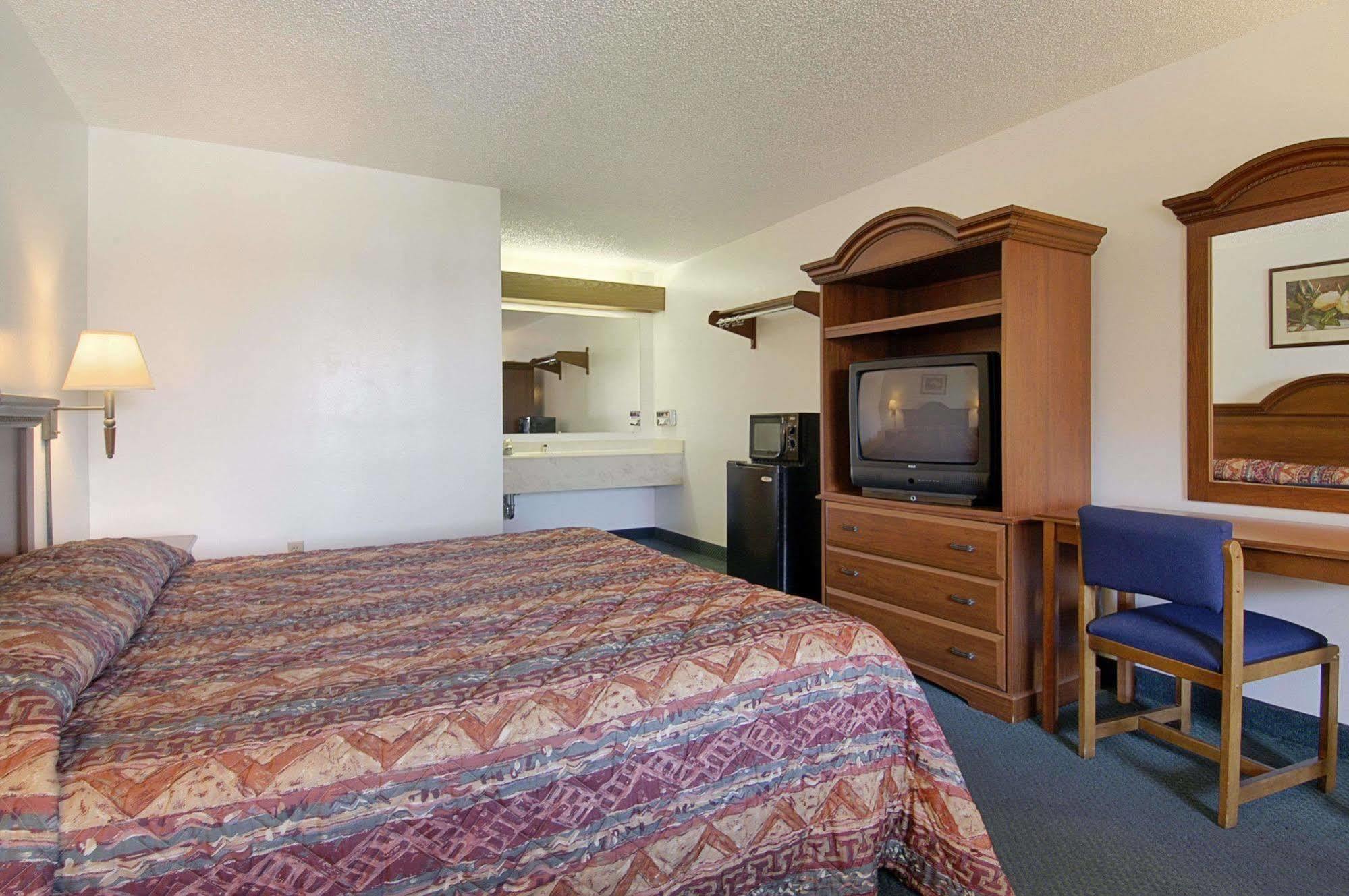 Super 8 By Wyndham Riviera Beach West Palm Beach Ngoại thất bức ảnh